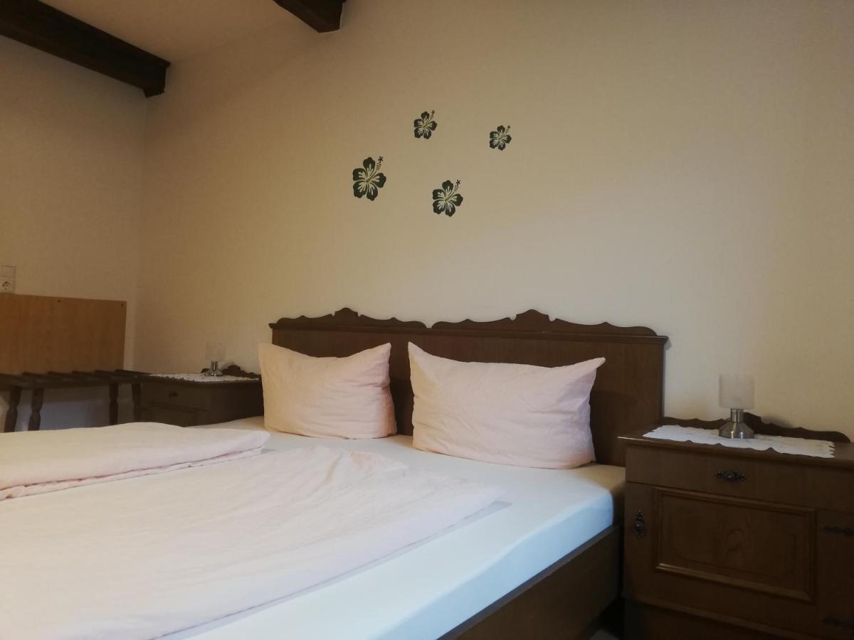 Gaststätte Liebl Hotell Wiesent Exteriör bild