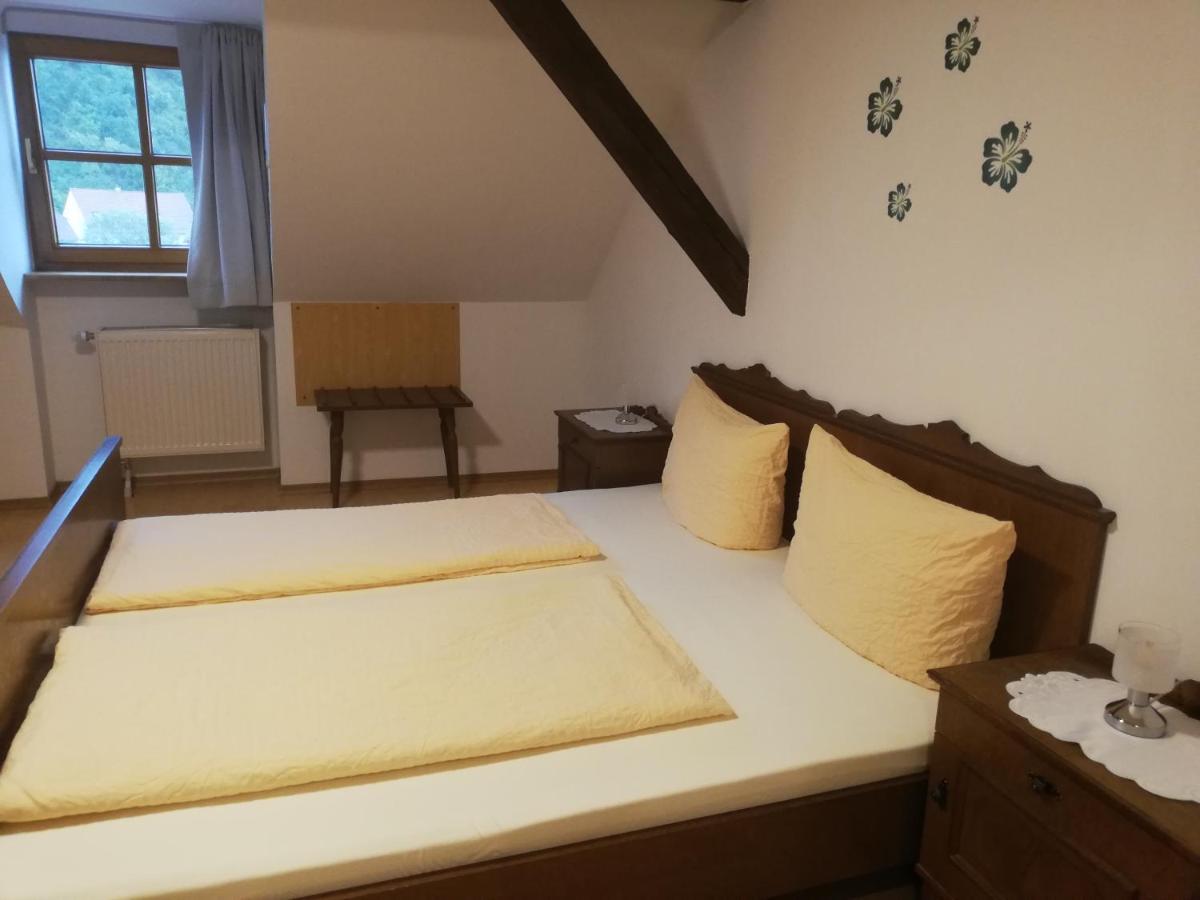 Gaststätte Liebl Hotell Wiesent Exteriör bild